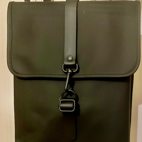 Rains Rucksack Backpack - Picture 7 of 7